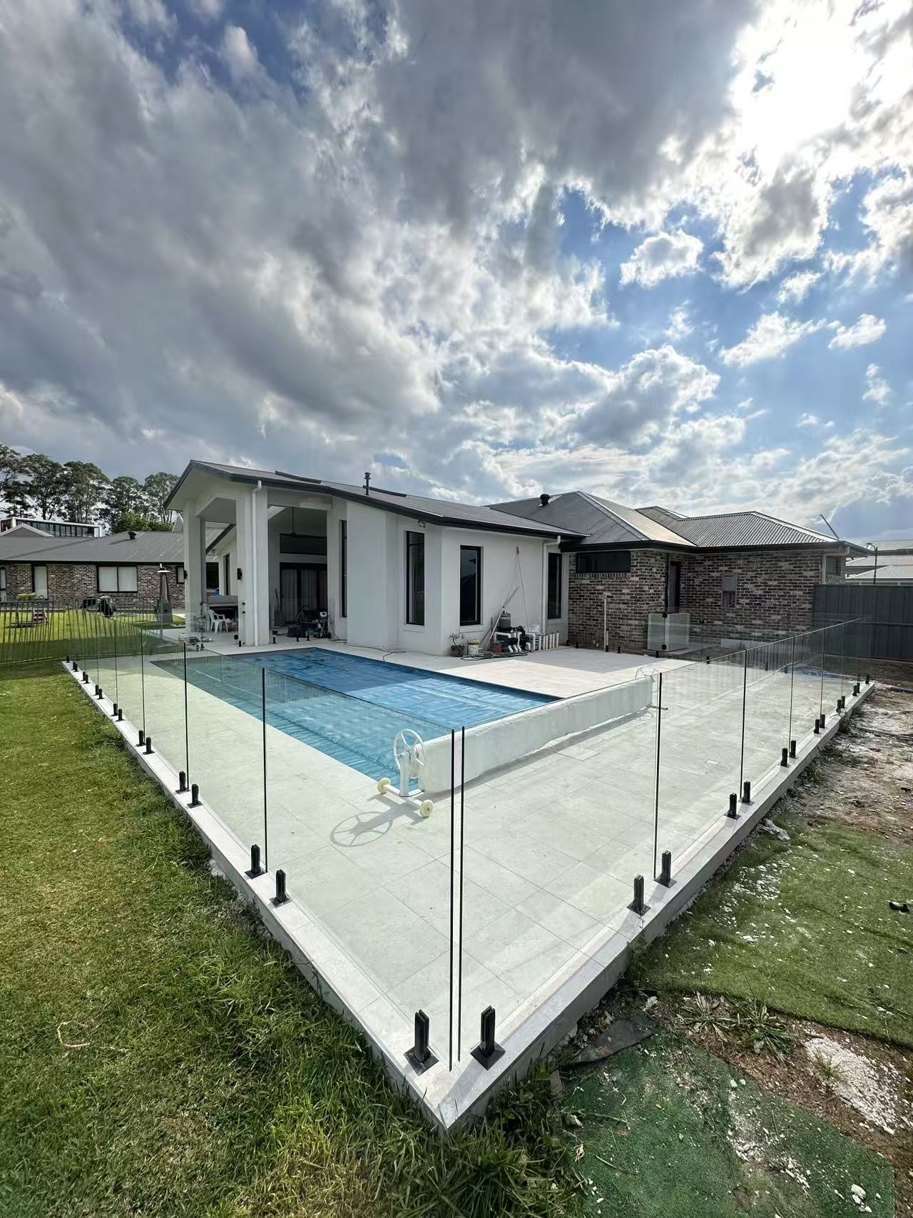 Pool Fence Installs photo
