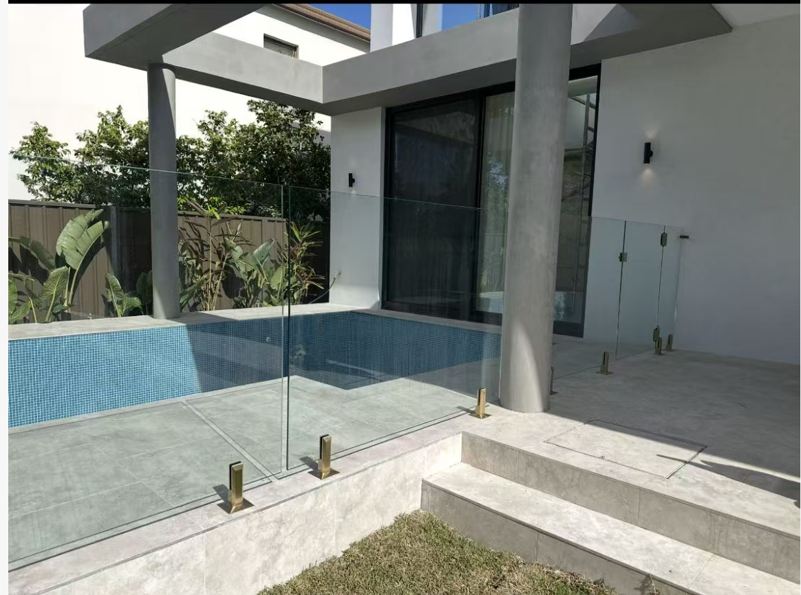 Pool Fence Installs photo